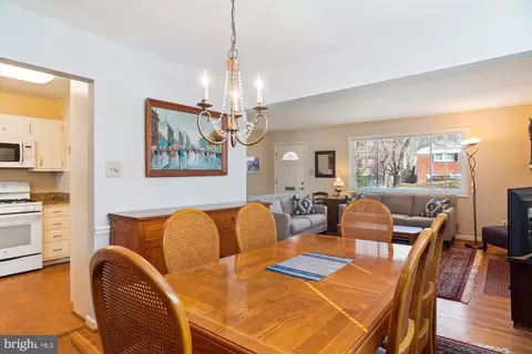 Dining - 11004 Havenpark Dr, Silver Spring, MD 20902 photo 1 of 1