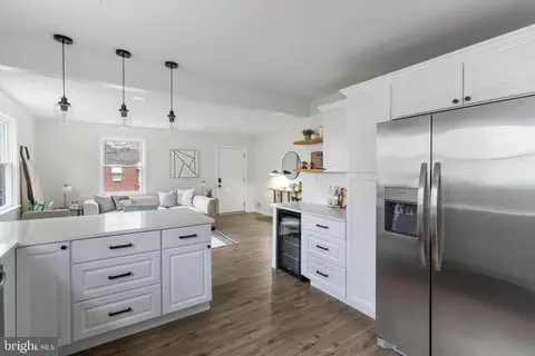 11708 Leona St, Silver Spring, MD 20902