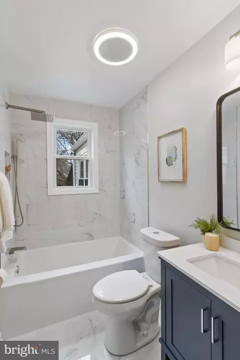 Bath - 11708 Leona St, Silver Spring, MD 20902 photo 1 of 2