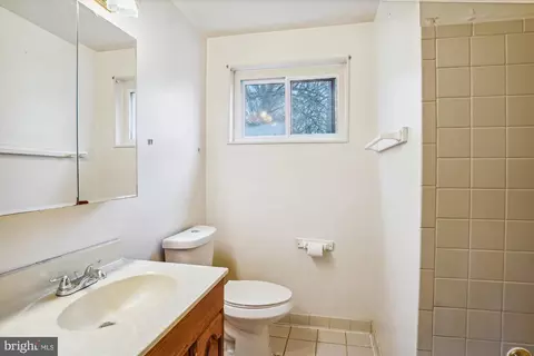 Bath - 3815 Ralph Rd, Silver Spring, MD 20906 photo 1 of 3