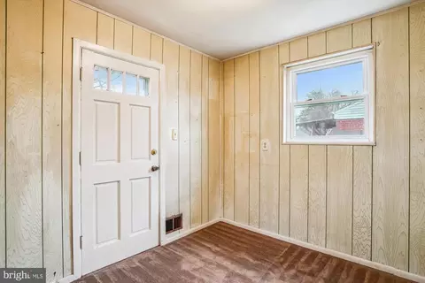 Entry Way - 3815 Ralph Rd, Silver Spring, MD 20906 photo 3 of 3