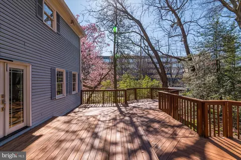 Exterior - 8726 1st Ave, Silver Spring, MD 20910 photo 5 of 18