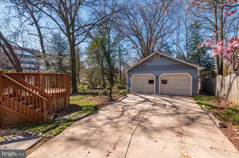 Exterior - 8726 1st Ave, Silver Spring, MD 20910 photo 10 of 18