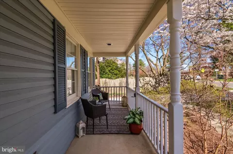 Exterior - 8726 1st Ave, Silver Spring, MD 20910 photo 3 of 18