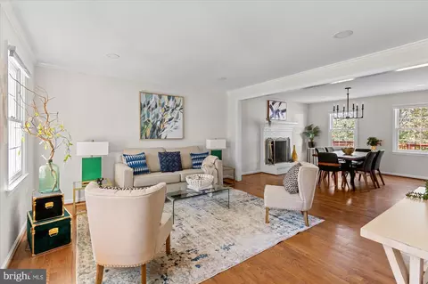 Living - 8726 1st Ave, Silver Spring, MD 20910 photo 1 of 6