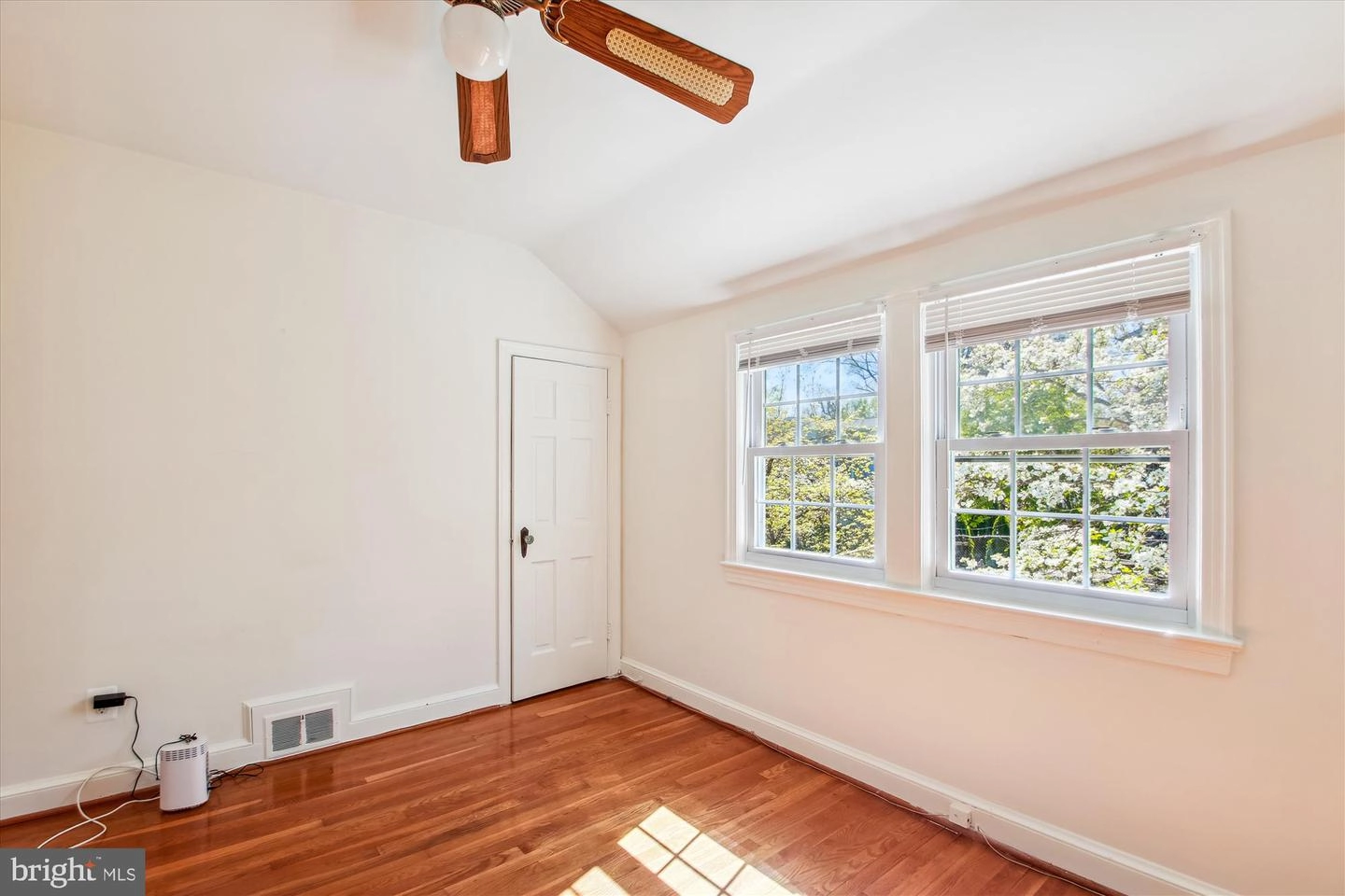 203 Lexington Dr, Silver Spring, MD 20901 photo 20