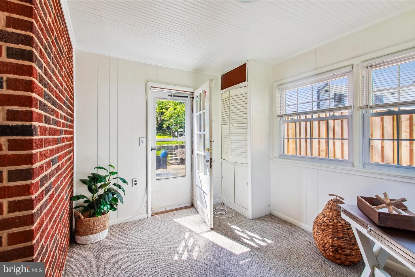 203 Lexington Dr, Silver Spring, MD 20901 photo 10