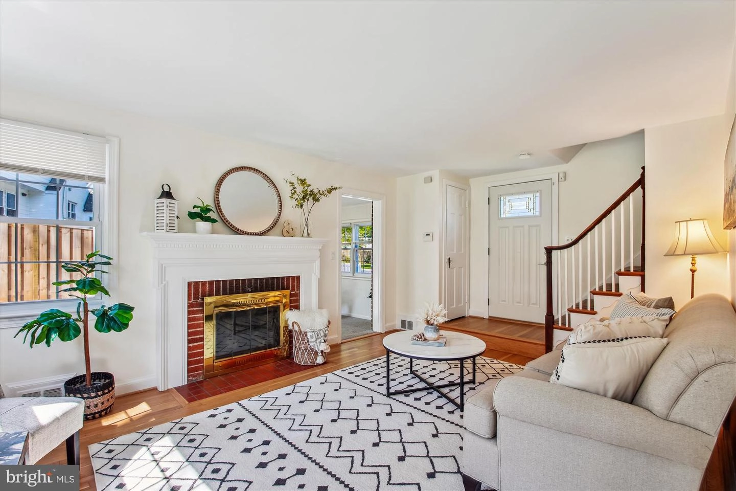 203 Lexington Dr, Silver Spring, MD 20901 photo 5