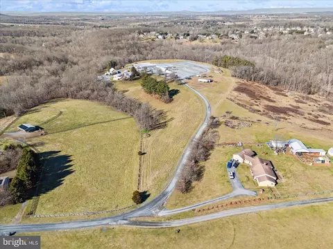 Prices Distillery Road, Clarksburg, MD 20871