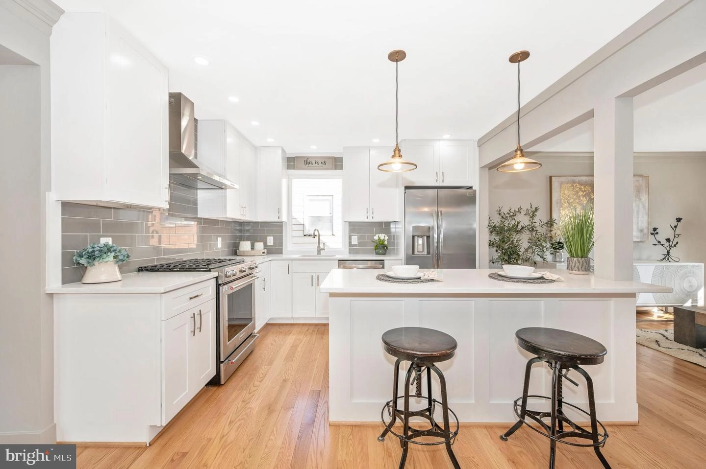 Kitchen - 10104 Renfrew Rd, Silver Spring, MD 20901 photo 3 of 9