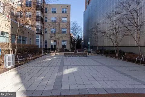 Exterior - 1201 E West Hwy #125, Silver Spring, MD 20910 photo 4 of 4
