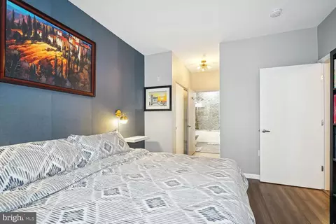 Bedroom - 1201 E West Hwy #125, Silver Spring, MD 20910 photo 6 of 6