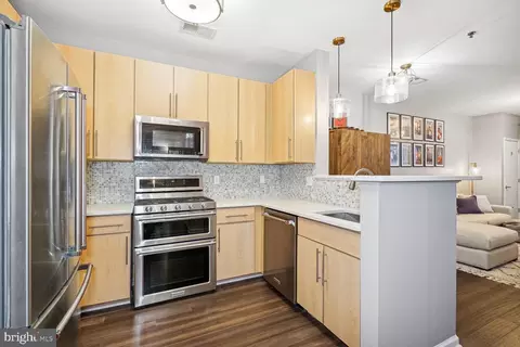 Kitchen - 1201 E West Hwy #125, Silver Spring, MD 20910 photo 4 of 5