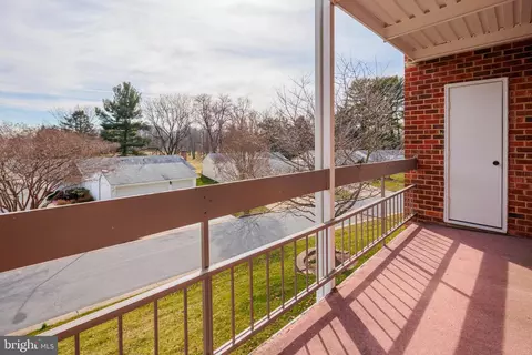 Exterior - 15111 Glade Dr #12-2F, Silver Spring, MD 20906 photo 2 of 4