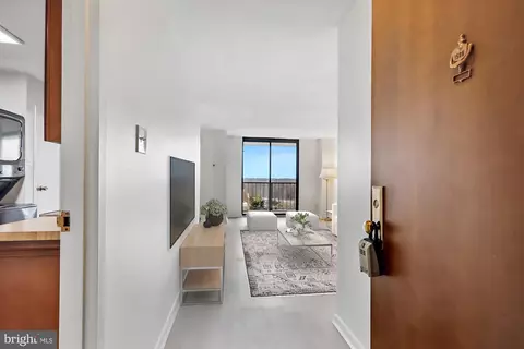 7420 Westlake Ter #1506, Bethesda, MD 20817