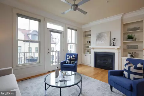 Living - 2734 Cassedy St, Silver Spring, MD 20910 photo 3 of 9