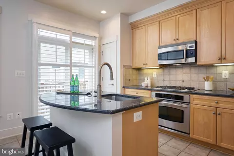 Kitchen - 2734 Cassedy St, Silver Spring, MD 20910 photo 2 of 5