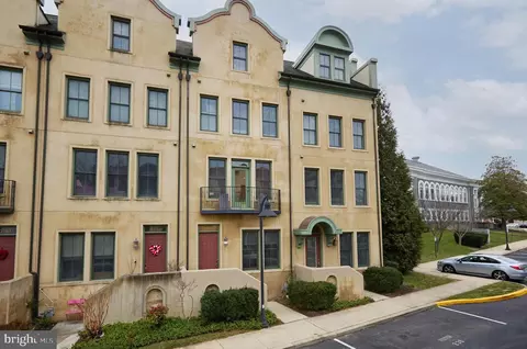 2734 Cassedy St, Silver Spring, MD 20910