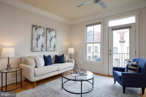 Living - 2734 Cassedy St, Silver Spring, MD 20910 photo 4 of 9