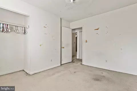 Exterior - 3 Shuttle Ct, Gaithersburg, MD 20878 photo 4 of 7