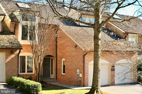 6105 Goldtree Way, Bethesda, MD 20817