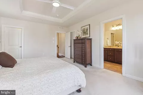 Bedroom - 433 Hydrangea Pl, Gaithersburg, MD 20878 photo 3 of 5