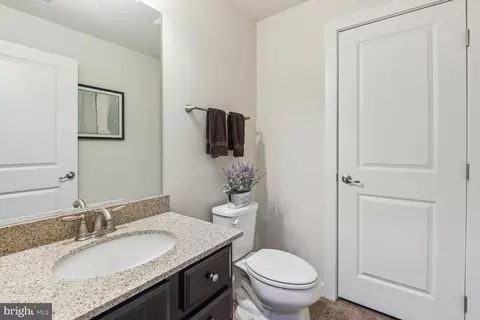 Bath - 433 Hydrangea Pl, Gaithersburg, MD 20878 photo 1 of 5