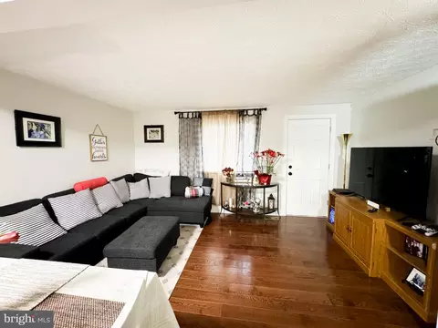 Living - 1291 Elm Grove Cir, Silver Spring, MD 20905 photo 1 of 2