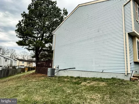 Exterior - 1291 Elm Grove Cir, Silver Spring, MD 20905 photo 9 of 12