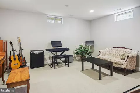 Other - 10 Maplecrest Ct, Potomac, MD 20854 photo 5 of 5