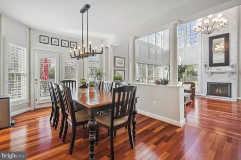 Dining - 10 Maplecrest Ct, Potomac, MD 20854 photo 3 of 11