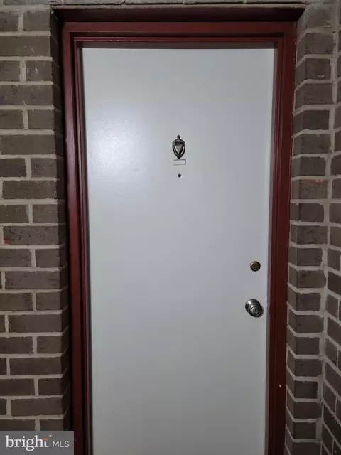 11410 Cherry Hill Rd #102, Beltsville, MD 20705