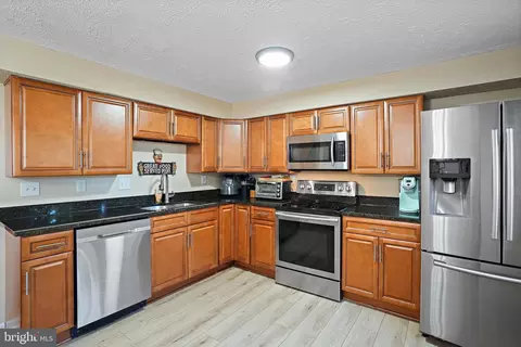 Kitchen - 1301 Twig Ter, Silver Spring, MD 20905 photo 2 of 2