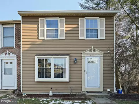 Exterior - 1301 Twig Ter, Silver Spring, MD 20905 photo 2 of 6