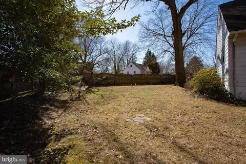 Exterior - 10501 Tenbrook Dr, Silver Spring, MD 20901 photo 11 of 13