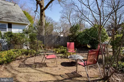 Exterior - 10501 Tenbrook Dr, Silver Spring, MD 20901 photo 5 of 13