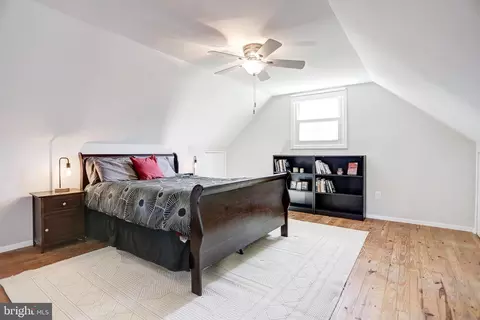 Bedroom - 10501 Tenbrook Dr, Silver Spring, MD 20901 photo 6 of 8
