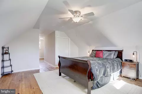 Bedroom - 10501 Tenbrook Dr, Silver Spring, MD 20901 photo 7 of 8