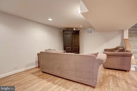 Living - 10501 Tenbrook Dr, Silver Spring, MD 20901 photo 8 of 9