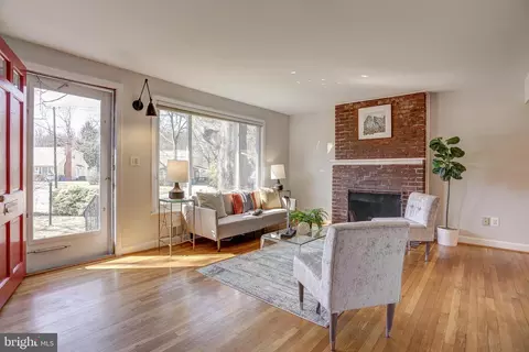 Living - 10501 Tenbrook Dr, Silver Spring, MD 20901 photo 1 of 9
