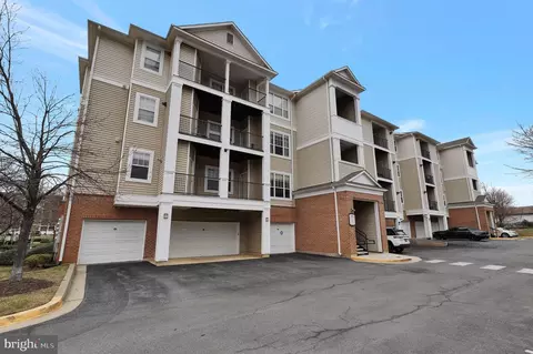 13503 Kildare Hills Ter #303, Germantown, MD 20874