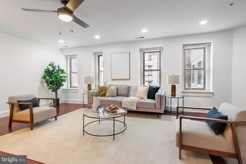 Living - 9610 Dewitt Dr #B105, Silver Spring, MD 20910 photo 1 of 7