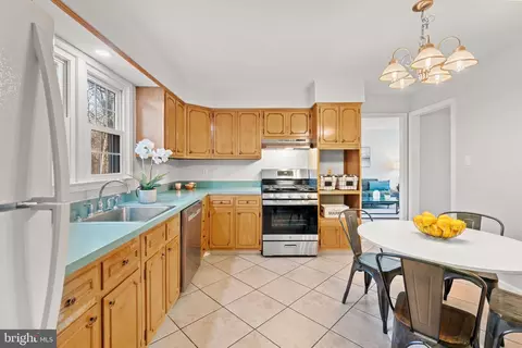 Kitchen - 13201 Collingwood Ter, Silver Spring, MD 20904 photo 2 of 3