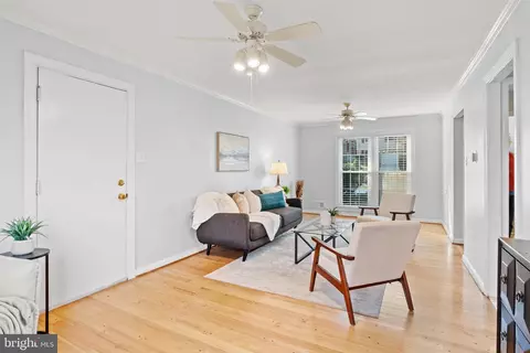 Living - 13201 Collingwood Ter, Silver Spring, MD 20904 photo 3 of 9