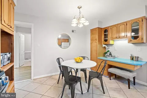 Dining - 13201 Collingwood Ter, Silver Spring, MD 20904 photo 5 of 5