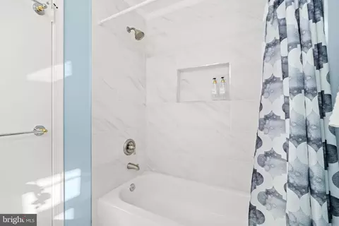 Bath - 13201 Collingwood Ter, Silver Spring, MD 20904 photo 5 of 6