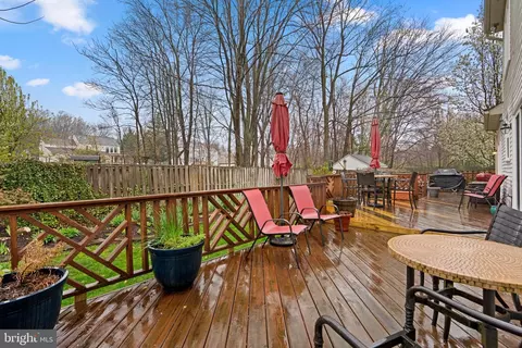 Exterior - 17110 Fitzroy Way, Olney, MD 20832 photo 6 of 13