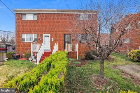 Exterior - 11902 Dalewood Dr, Silver Spring, MD 20902 photo 6 of 13