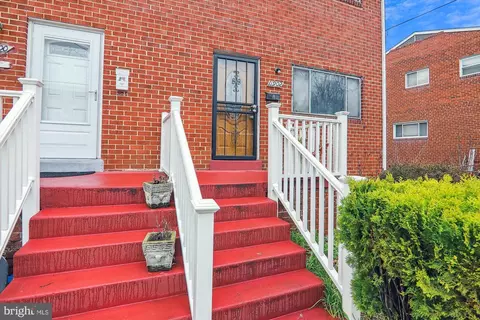 Exterior - 11902 Dalewood Dr, Silver Spring, MD 20902 photo 4 of 13