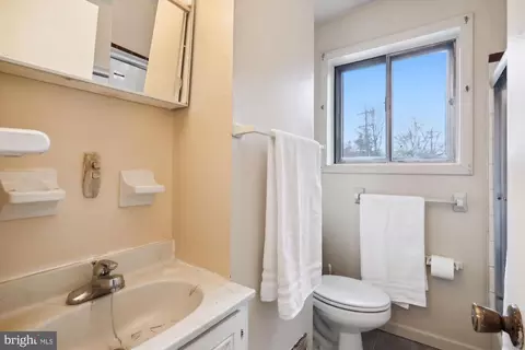 Bath - 11902 Dalewood Dr, Silver Spring, MD 20902 photo 4 of 4